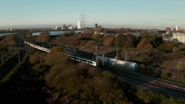 Panela Aérea Tiro Trem Ferroviário Nacional Maior Anglia Norte Londres — Vídeo de Stock