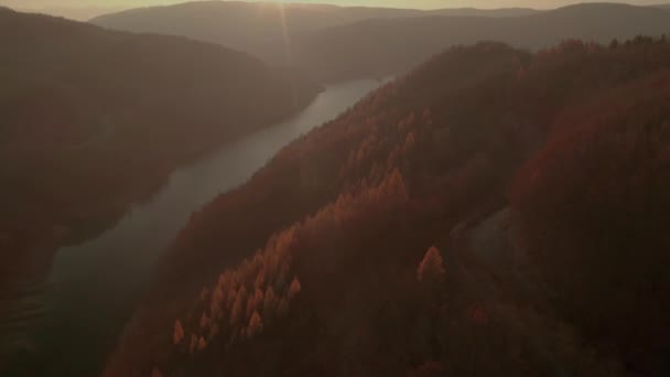 Lento Aéreo Revelar Drone Tiro Belo Final Outono Por Sol — Vídeo de Stock