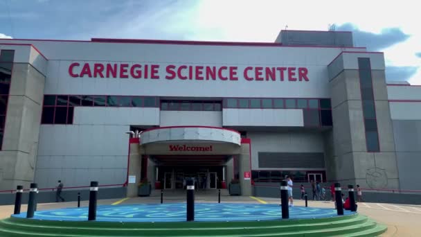 Entrada Frontal Edifício Museu Infantil Carnegie Science Center Pittsburgh Pensilvânia — Vídeo de Stock