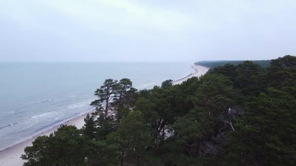 Vista Aérea Costa Mar Báltico Praia Bernati Letónia Voando Para — Vídeo de Stock