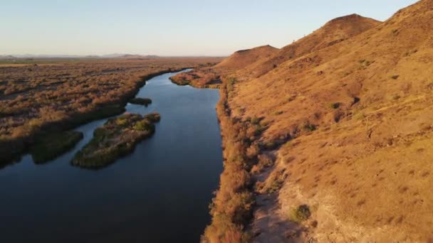 Vista Aérea Rio Gila Pela Histórica Barragem Ponte Gillespie Longo — Vídeo de Stock