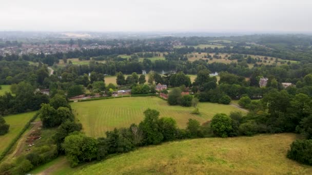 Green English Countryside Berkshire County Aerial Forward — Stock Video
