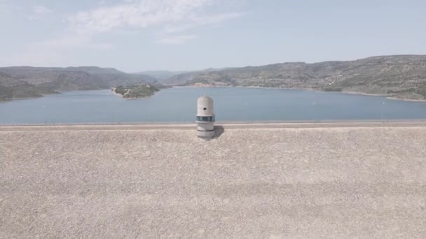 Flying Enorme Dam Lake Formaat Mp4 25P Bit Cinelike Ungraded — Stockvideo