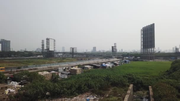 Bandra Mahim Linking Rail Bridge Water Pipeline Mumbai India Slum — Stock Video