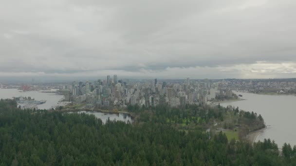 Vista Aérea Centro Vancouver Skyline Stanley Park Durante Pôr Sol — Vídeo de Stock