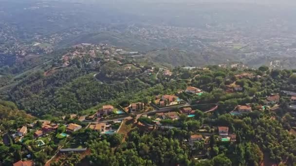 Tanneron France Havacılık V18 Kuş Bakışı Dağ Sıralarında Uçan Insansız — Stok video