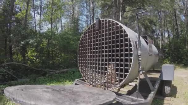 Trampa Oso Mueven Derecha Camping Caddy Lake Whiteshell Provincial Park — Vídeo de stock