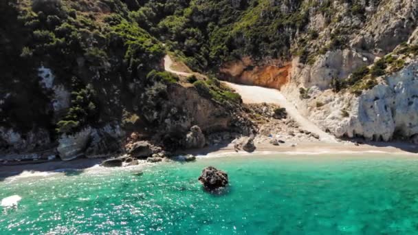 Glinsterende Wateren Bij Het Strand Agia Eleni Kefalonia Griekenland Luchtfoto — Stockvideo