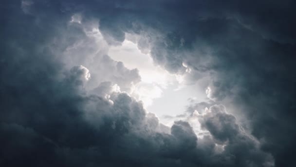 雷と4K雷雨の雲 — ストック動画