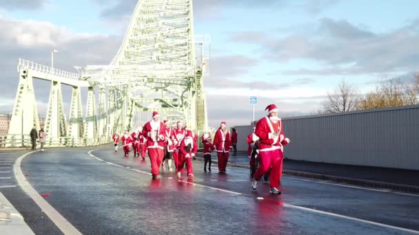 Slow Motion Charity Santa Dash Costume Fun Run Runcorn Silver — Stock Video
