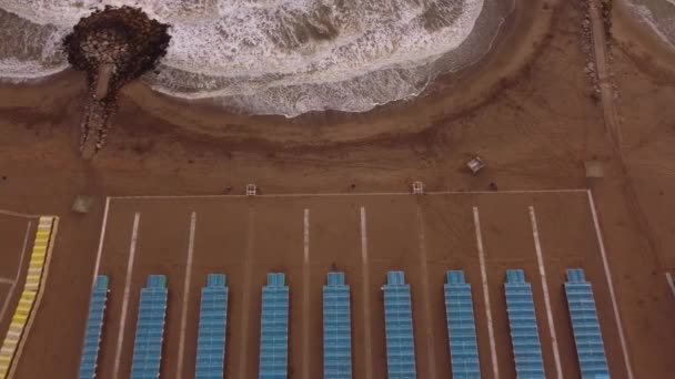 Okyanus Çarpan Dalgaları Mar Del Plata Arjantin Yükselen Insansız Hava — Stok video