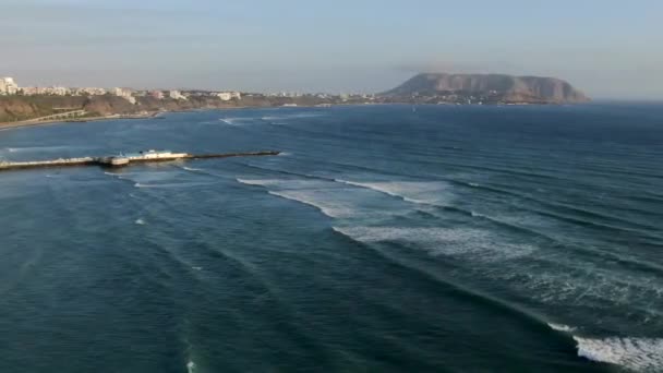 Panoramautsikt Över Rosa Nautica Restaurang Med Vackra Blå Havet Miraflores — Stockvideo