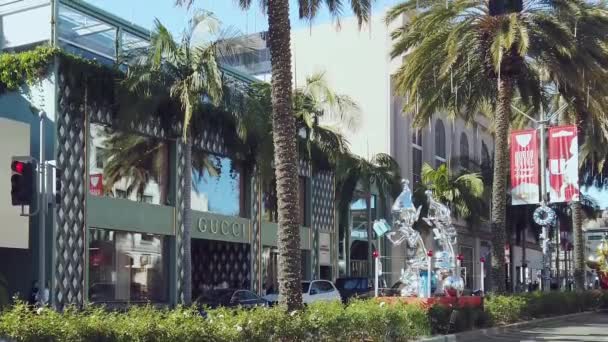 Beverly Hills Amerika Daki Gucci Bayrak Gemisinin Dış Görüntüsü — Stok video