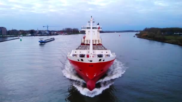 Letecký Pohled Přes Palubu A2B Comfort Cargo Ship Přední Přídě — Stock video