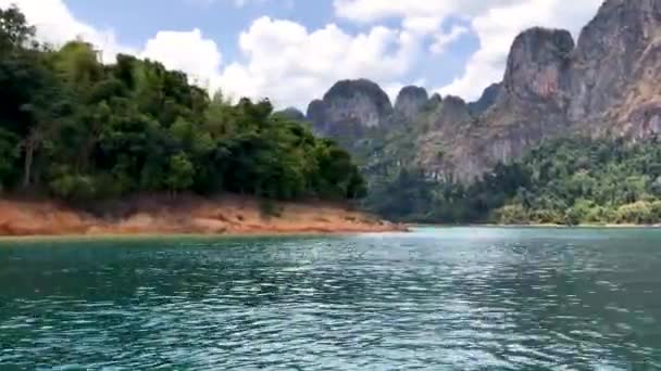 Koah Sok Îles Montagnes Lac Cheow Lan Thaïlande Promenade Bateau — Video