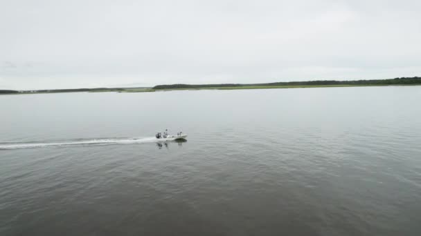 Paseos Barco Por Océano Charleston South Carolina Aerial — Vídeo de stock