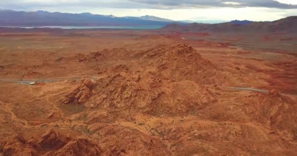 Mountain Peak Desierto Nevada Valley Fire Aerial Drone Tiro Paisaje — Vídeos de Stock