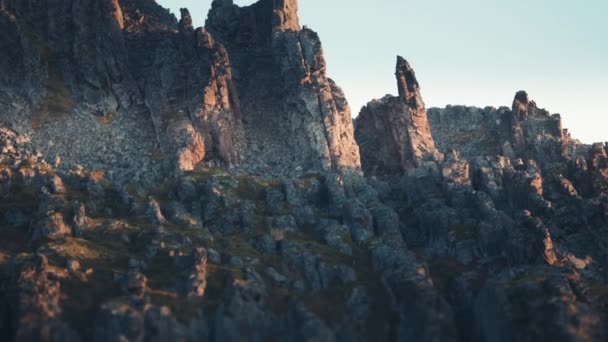 Varanger Sahili Nin Başka Dünyalardan Bir Manzarası Soluk Mavi Gökyüzüne — Stok video