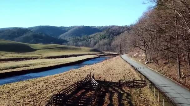 Elevador Aéreo Para Estrada Rural Velha Nas Montanhas Perto Boone — Vídeo de Stock