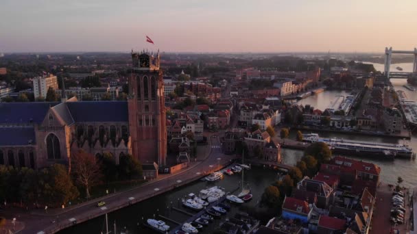 Повітряний Вид Grote Kerk Dordrecht Next Marina Oude Maas Morning — стокове відео