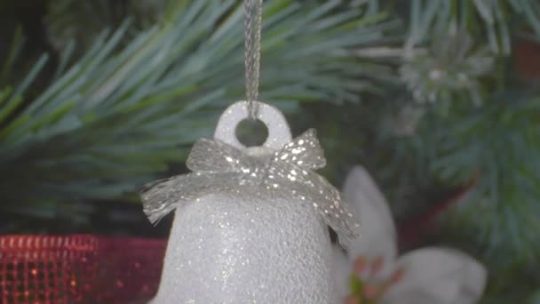 Christbaumschmuck Zum Anfassen — Stockvideo