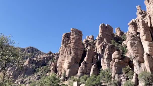 Pinnacles Och Spiror Chiricahua National Monument Arizona Panorering Skott — Stockvideo