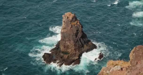 ポンタ ルレンコ島 マデイラ島 ポルトガル ドローン静的 — ストック動画