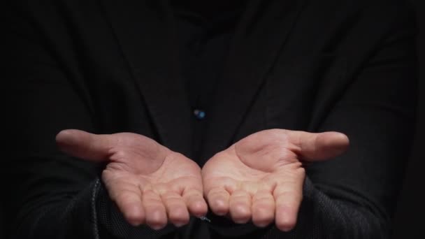 Yapay Zeka Konsepti Eller Sanal Bir Beynin Artırılmış Gerçeklik Yansımasını — Stok video