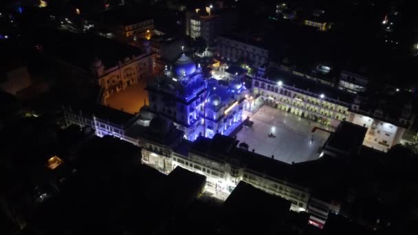 在印度Patna Sahib附近 著名的Takht Sri Patna Sahib无人驾驶飞机拍摄的照片是Gurdwara 是为了纪念Guru Gobind Singh的诞生地 — 图库视频影像