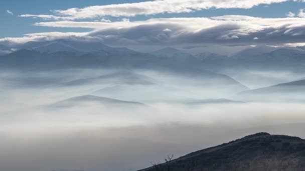 Timelapse Από Βουνό Vodno Κοντά Στα Σκόπια Πάνω Από Σύννεφα — Αρχείο Βίντεο