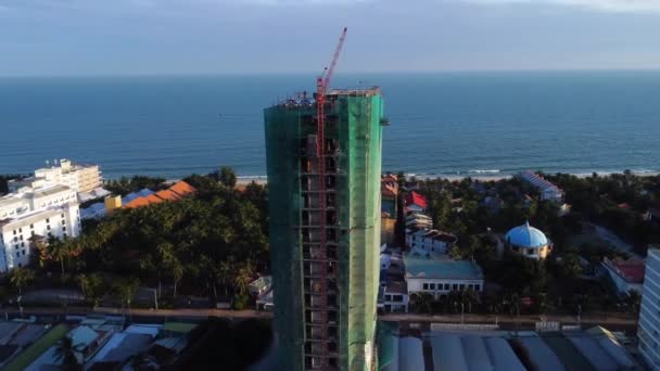 Κατασκευή Του Ψηλότερου Κτιρίου Στο Mui Βιετνάμ Κοντά Στις Ακτές — Αρχείο Βίντεο