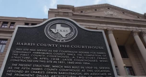 Vista Bajo Ángulo Del Histórico Juzgado Del Condado Harris Houston — Vídeos de Stock