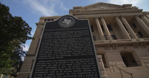 Låg Vinkel Syn Den Historiska Harris County 1910 Domstol Houston — Stockvideo