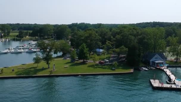 Aerial Footage Oak Point State Park Put Bay Ohio — Stock Video