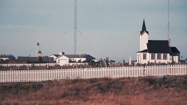 Kleine Vardo Chapell Mit Seinem Friedhof Hintergrund Ist Die Festung — Stockvideo