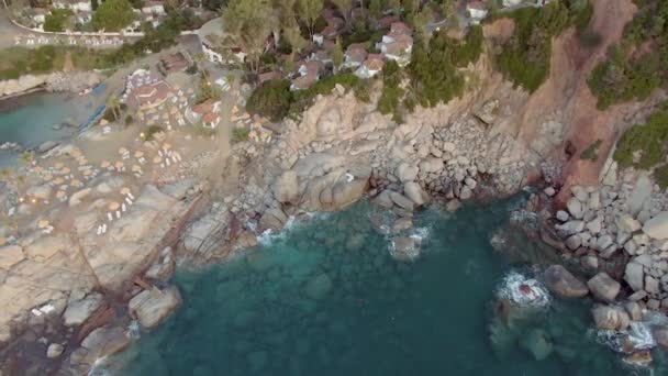 Ferienanlage Luftaufnahme Der Atemberaubenden Küste Ostsardiniens Europäisches Reiseziel — Stockvideo