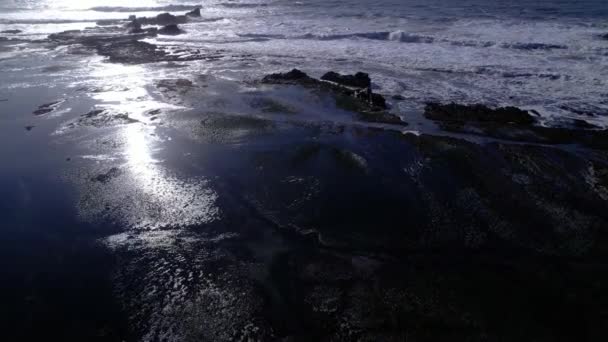 Drone Jib Toda Costa Pillar Point Mavericks Piscinas Marés Ondas — Vídeo de Stock