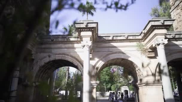 Pillar Foundations Hadrian Gate Archaeological Tourism Turkey — Stock Video