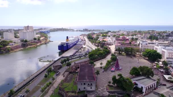 Barco Balsa Atracado Porto Santo Domingo Durante Férias Natal Anteprojecto — Vídeo de Stock