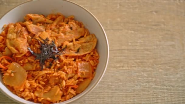 Кимчи Жареный Рис Свининой Нарезанный Корейский Стиль Питания — стоковое видео