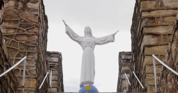 Powiększ Pomnik Jezusa Yungay Cementery Ancash Peru — Wideo stockowe