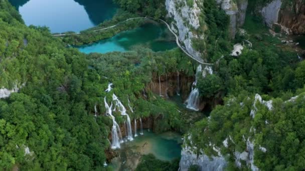 Flygfoto Över Vattenfall Och Sjöar Plitvice Nationalpark Kroatien Drönare Skott — Stockvideo