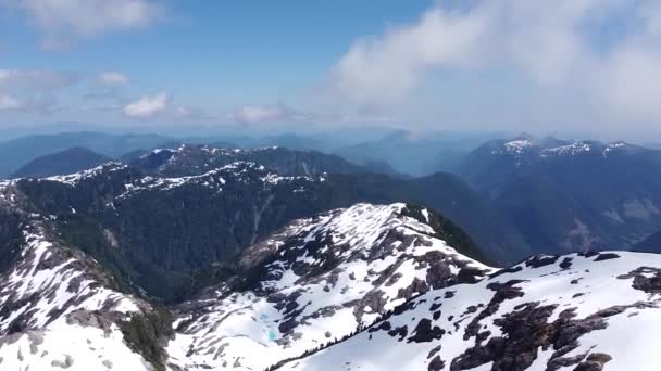 Aerial Mountain Rotation Mount 5040 Vancouver Island Canada — Video Stock