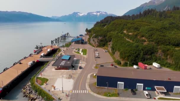 Drone Video Del Puerto Cruceros Valdez Alaska Durante Soleado Día — Vídeos de Stock