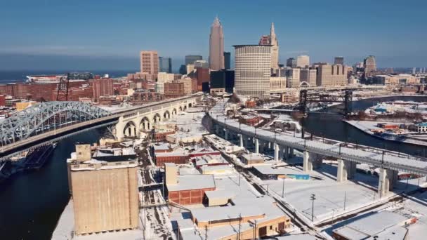 Cleveland Ohio Antenowy Dron Prawo Lewej Dolly Strzał Panoramy Miasta — Wideo stockowe