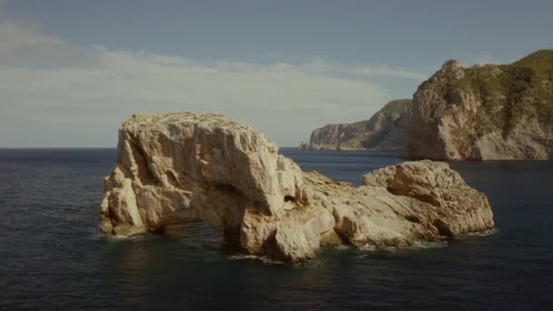Ses Margalides Island Gates Heaven Rock Formation Ibiza Spanje — Stockvideo