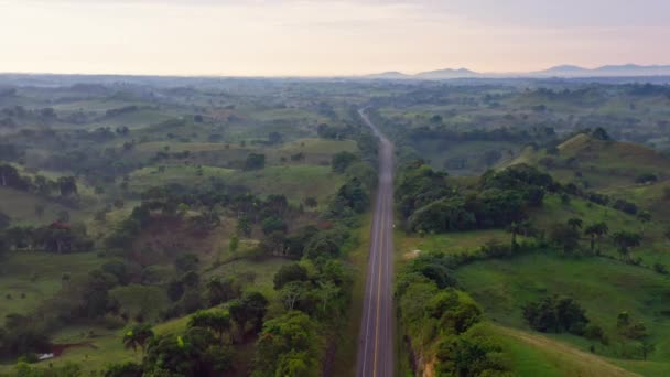 Widok Lotu Ptaka Autostradę Łączącą Santo Domingo Półwysep Samana Republice — Wideo stockowe