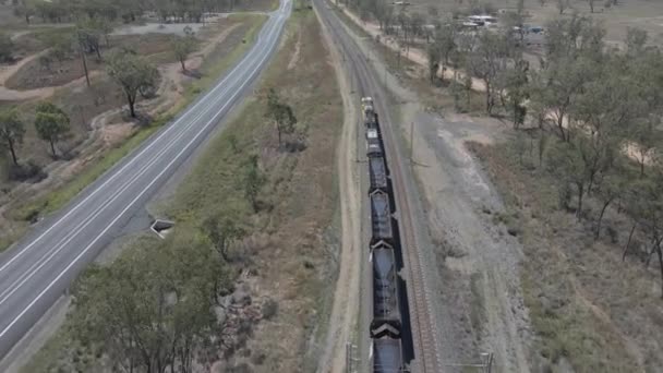 Empty Coal Train Wagons Moving Railway Far North Queensland Australia — Stock Video