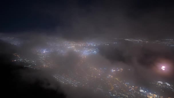 Bergen Şehrinin Sersemletici Gece Zaman Çizelgesi Caddelerde Sis Arabalarla Stoltzen — Stok video