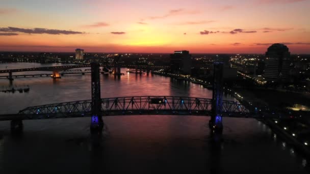 John Alsop Bridge Next Acosta Bridge Johns River Bij Dusk — Stockvideo